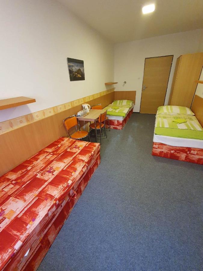 Hotel Decin Na Skrivance المظهر الخارجي الصورة
