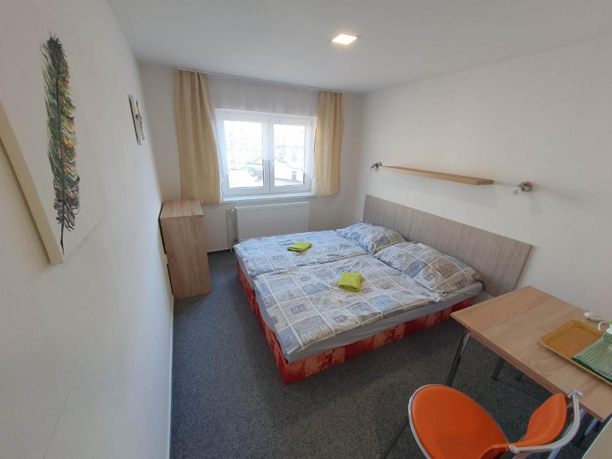 Hotel Decin Na Skrivance المظهر الخارجي الصورة